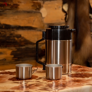 Термос "Родник" 2 л